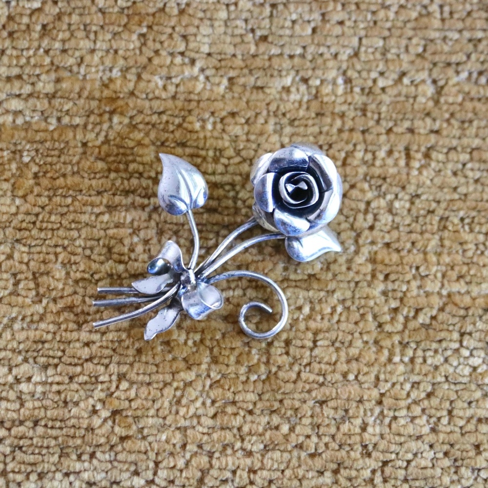 Vintage Beau Sterling (Beaucraft) Brooch